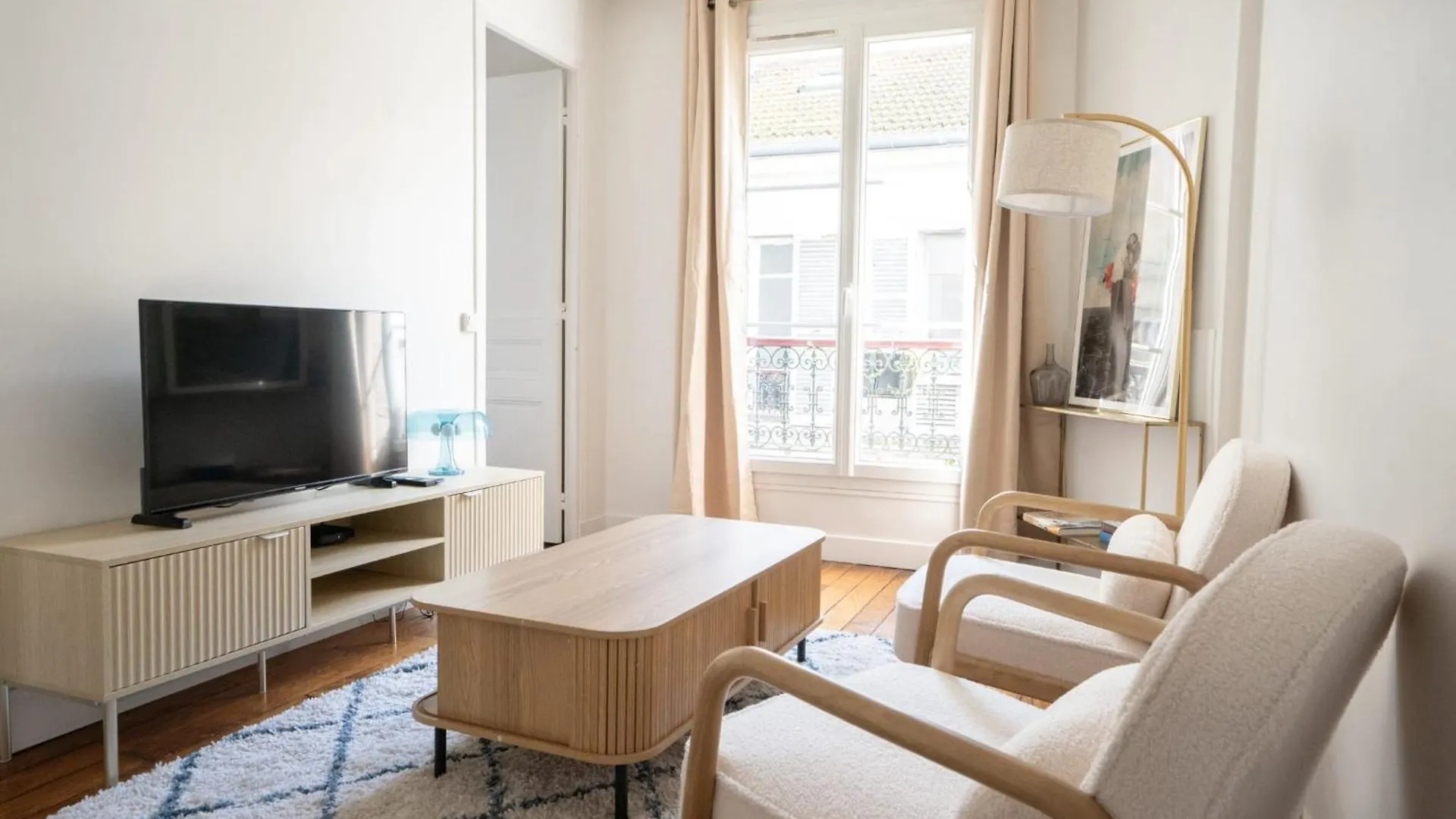 Appartement Voltaire Refait A Neuf - 2P Paris 11 0*,  Francie