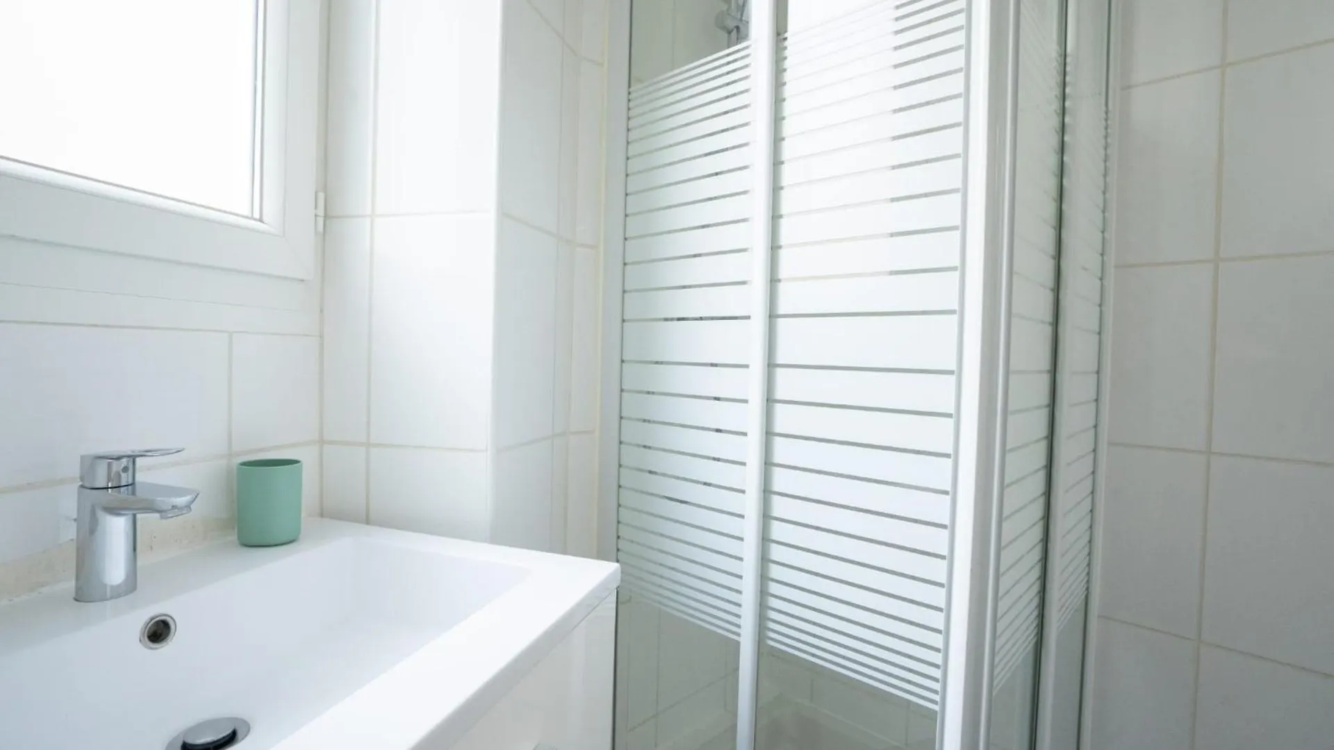 Appartement Voltaire Refait A Neuf - 2P Paris 11 France